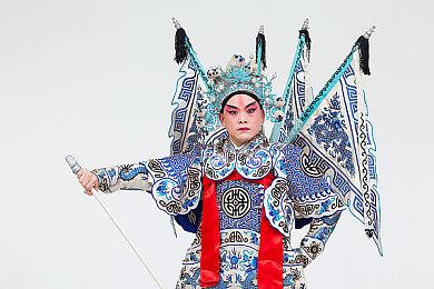 《鬼灭之刃：火神血风谭》DLC“宇髓天元”预告 7月上线